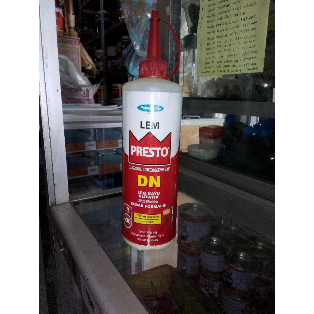 Lem kayu Presto
