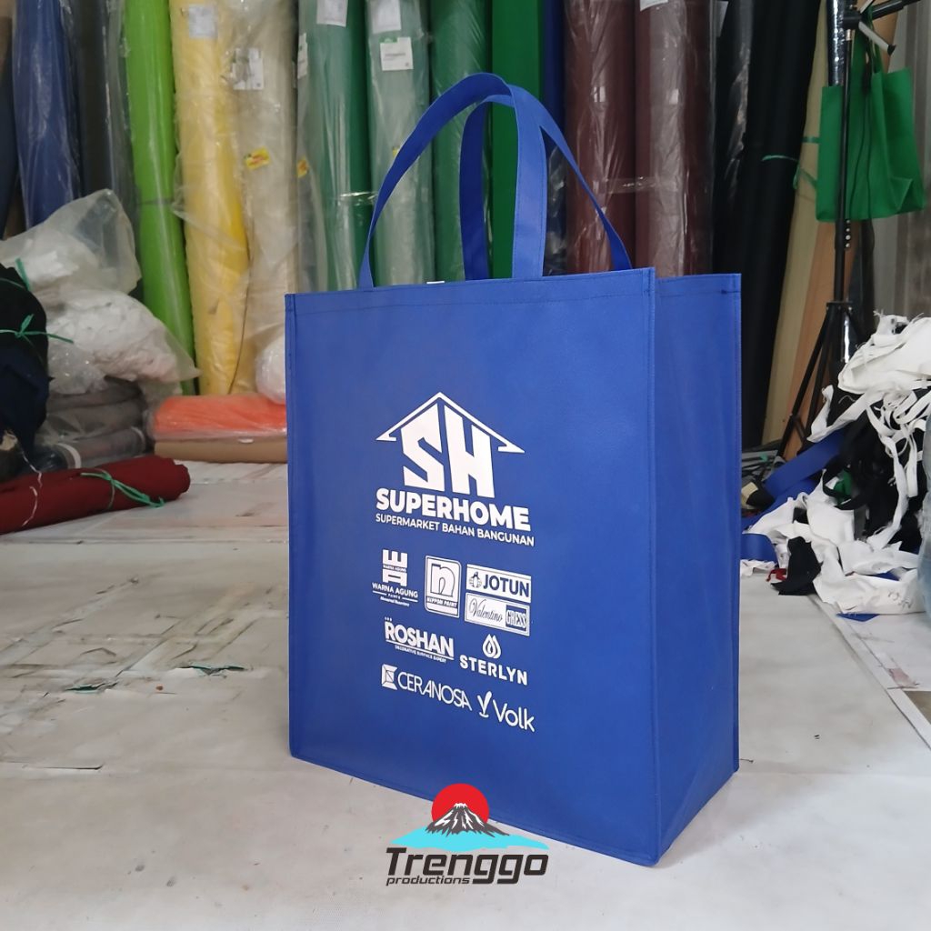

100gsm Tebal 40x20x45 Shopping Goodie Bag Jahit Spunbond Custom Sablon