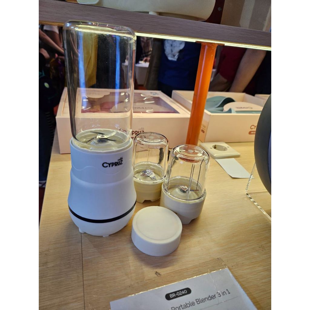 Cypruz Multifunction Portable Blender 3in1