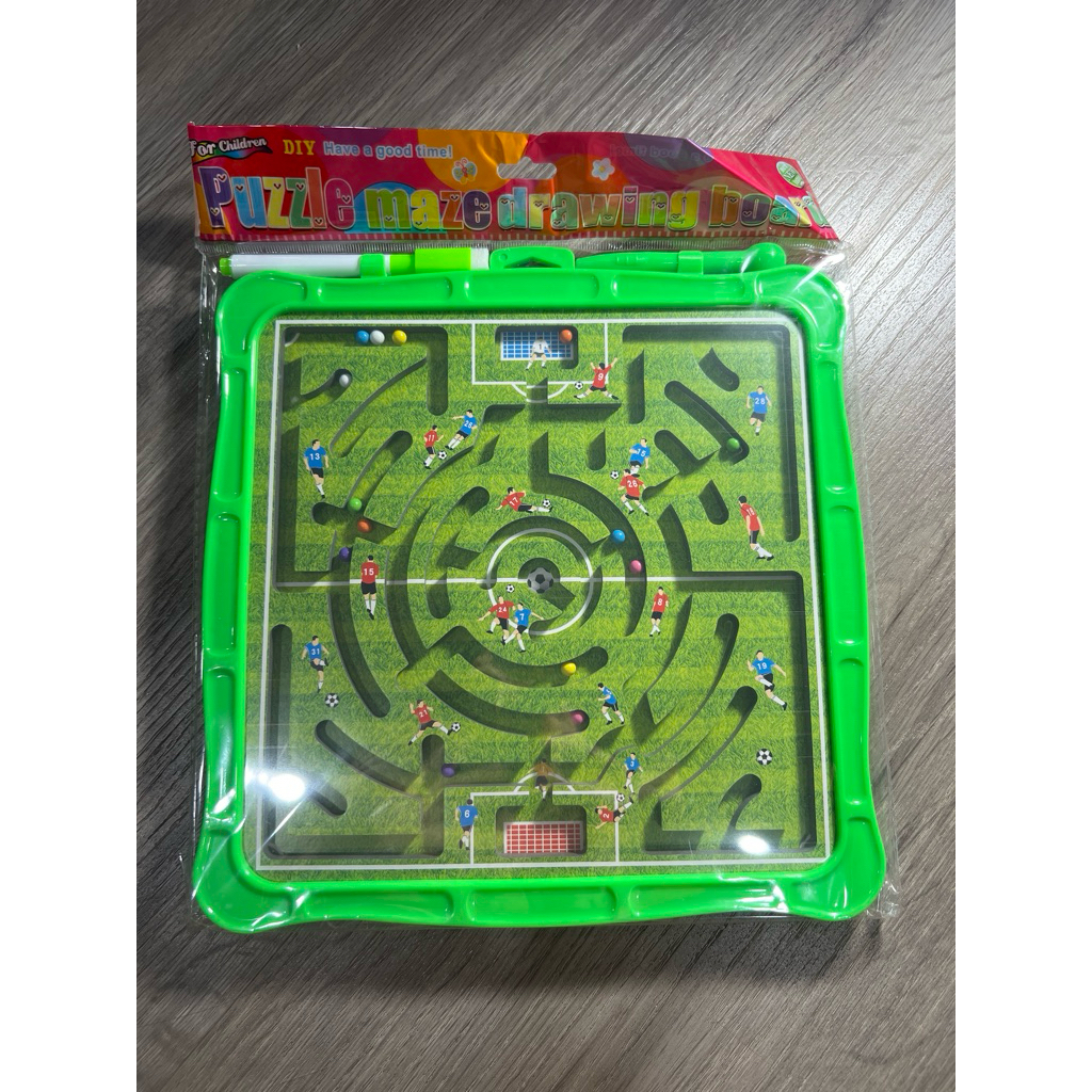 

papan tulis plus maenan ank