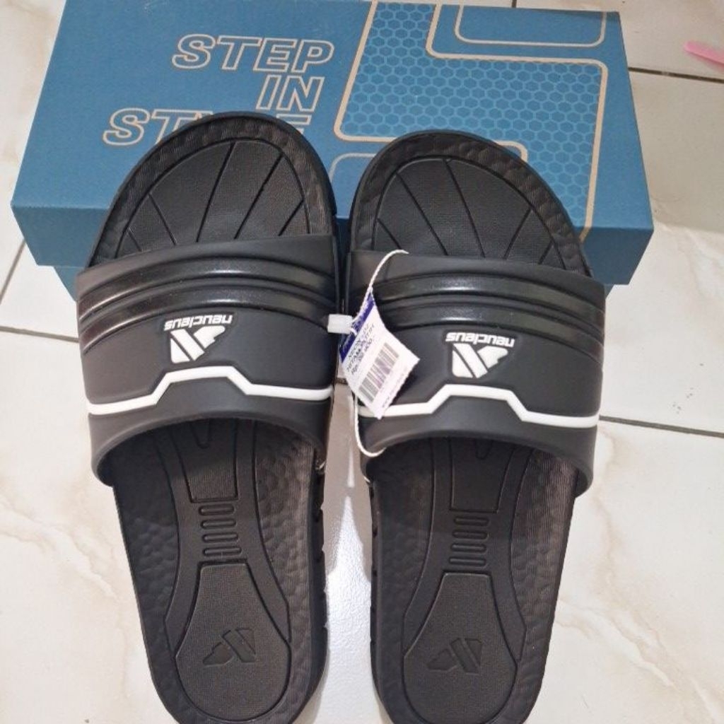 sandal pria new neucleus
