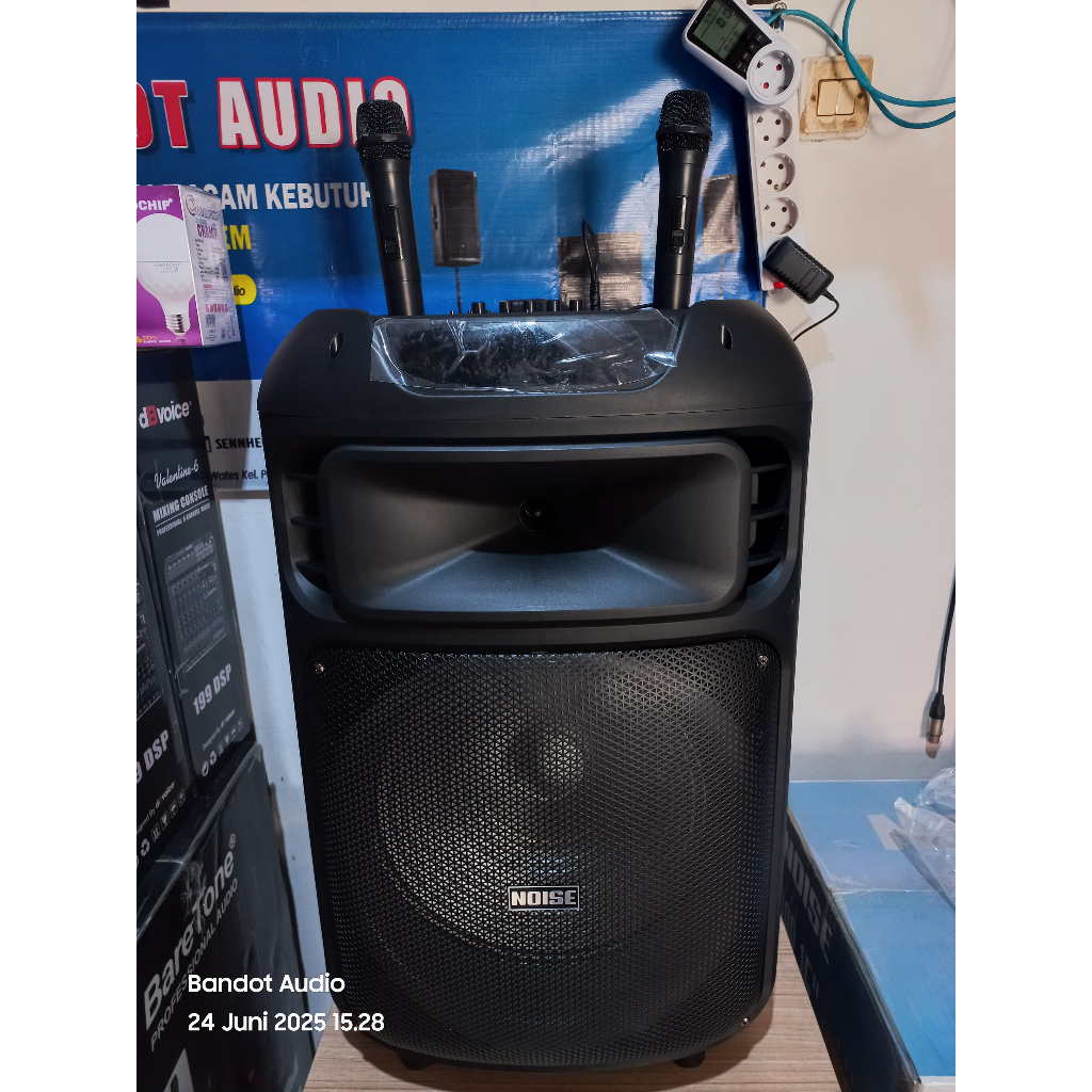 Speaker Portable 15 Inch Merek Noise 15 Inch 899 type O