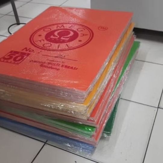

Kertas Sampul Warna Buku Skripsi Omega Foil Karton Cover Omega Foil Paper isi 50lembar