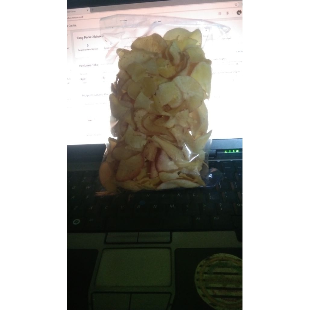 

keripik singkong original gurih asin 200gr