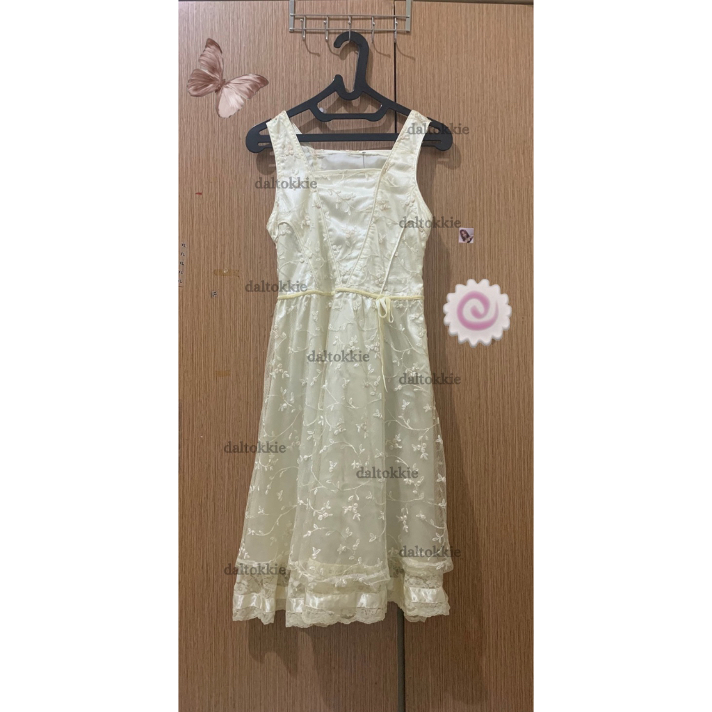 Preloved Dress Artemist