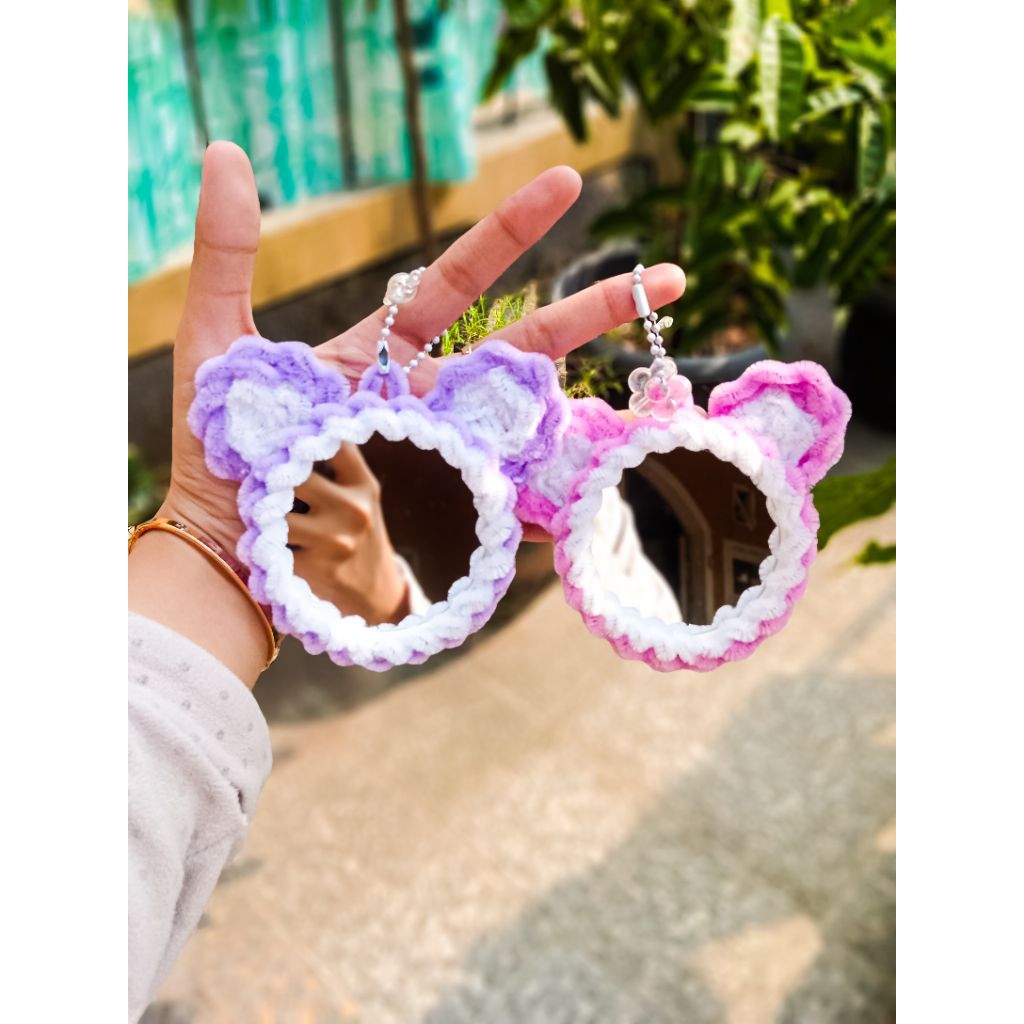 Cermin Bulat Mini Kawat Bulu/ Motip Lucu/ Gantungan Tas/ Souvenir Aesthetic