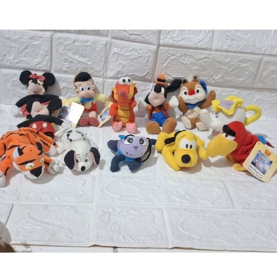 boneka kecil original brand mcd mcdonalds disney millenium collectable pinokio teko mrs.potts belle 