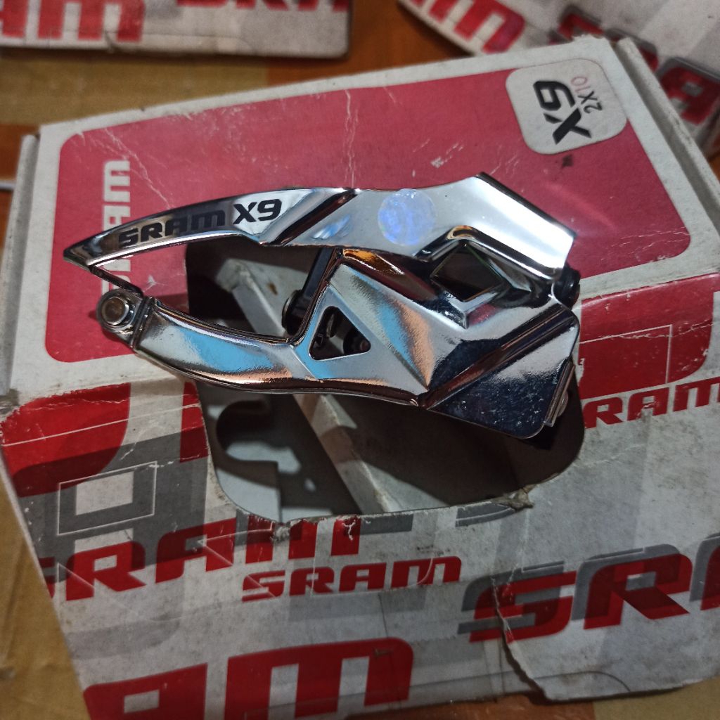 FD Front Derailleur Triple Sram X9 3 Speed Clamp Top Swing