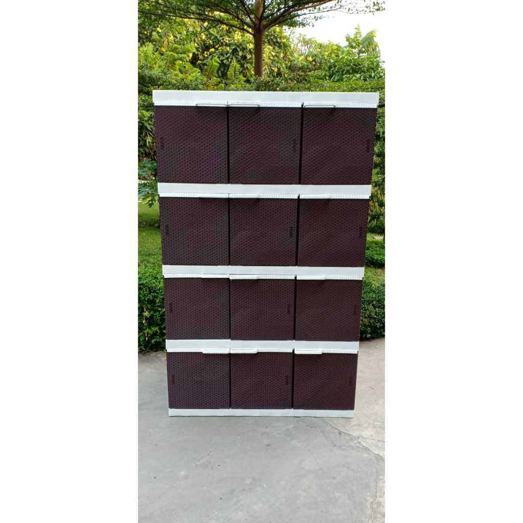 lemari akako 3 pintu susun 4 rotan jumbo