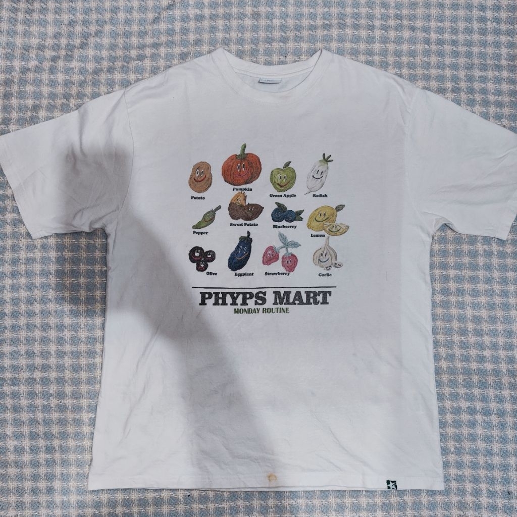 kaos pria phyps mart size L gambar sayuran cakep