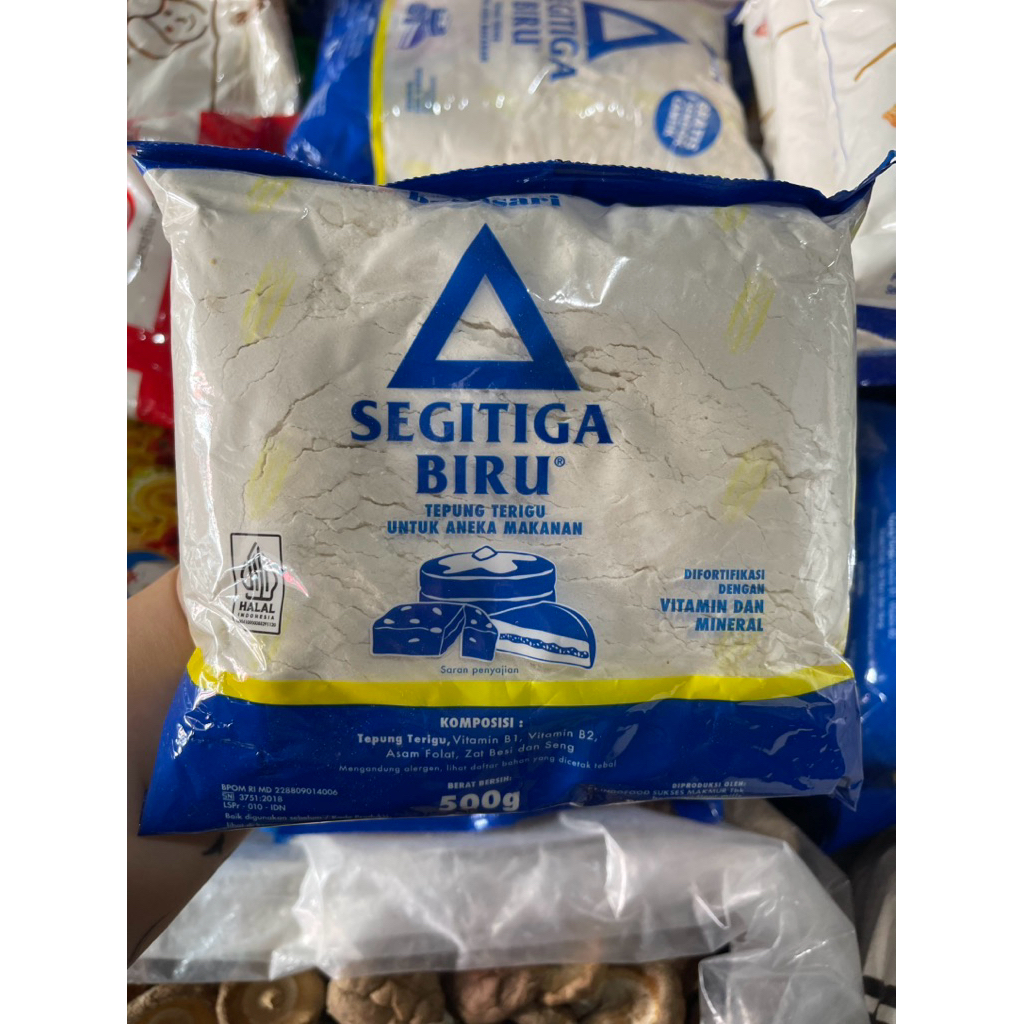 

tepung segitiga 500gr