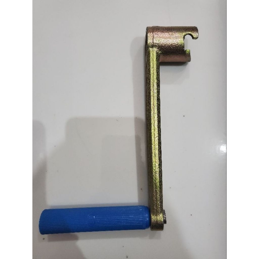Dongfeng Handle Starting Diesel / Slenger Diesel / Engkol Diesel Dongfeng R 175 - S 1125