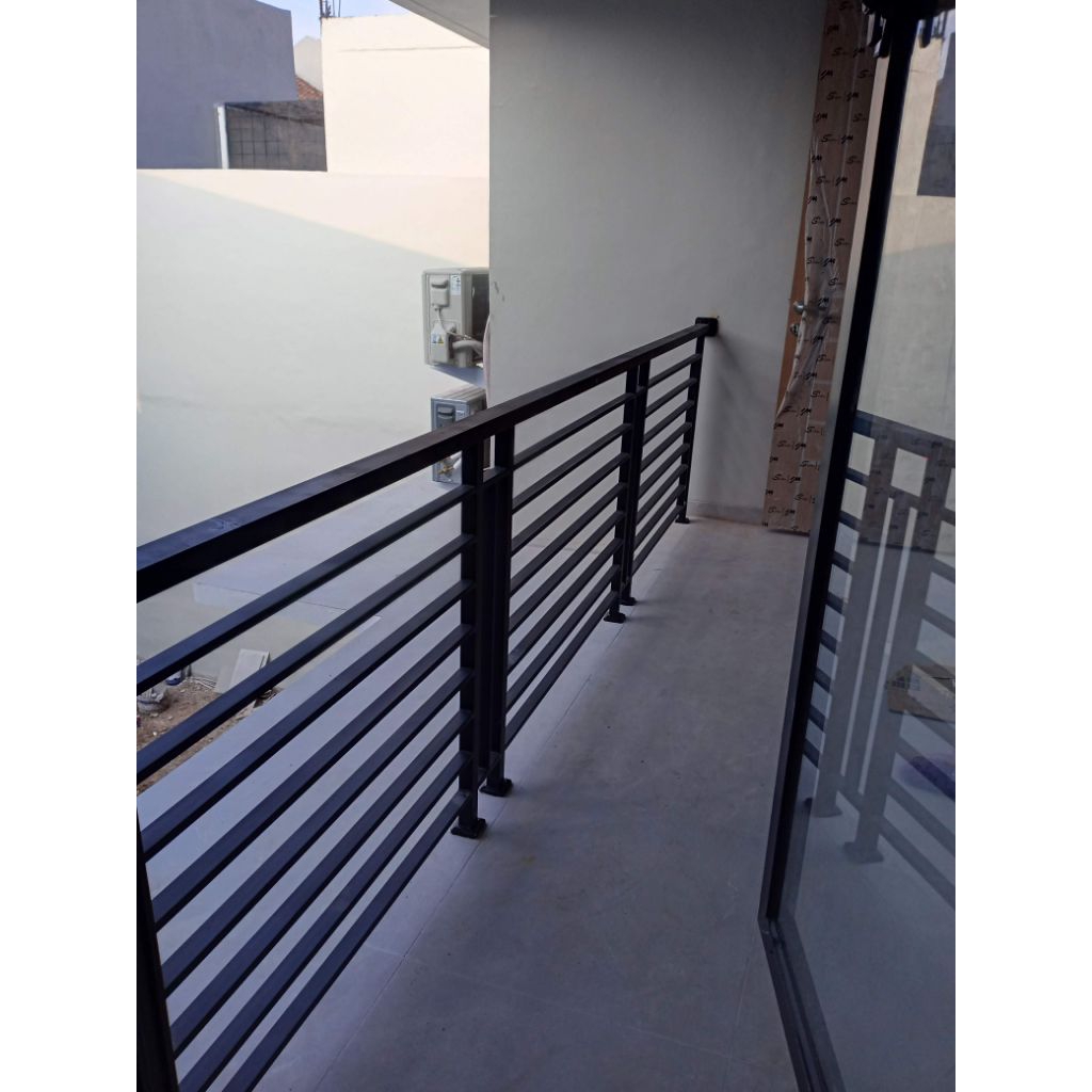 pagar balkon minimalis