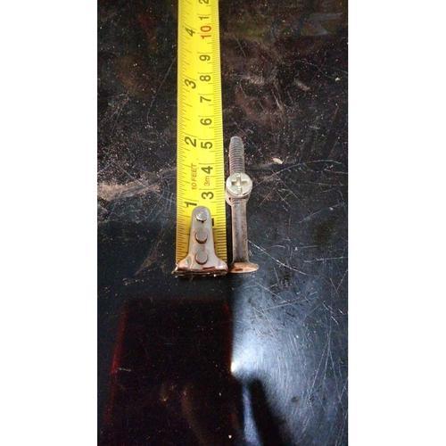 

Baut Ligna 5cm Lemari Ranjang Meja Furniture Kunci L MEUBEL TIDUR 5 CM