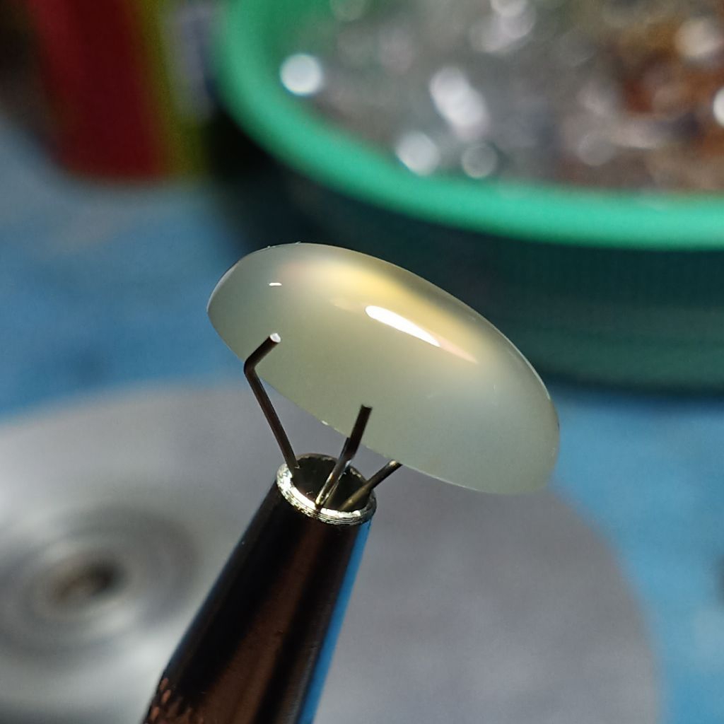 Batu Anggur Kristal Motif. Bukan Batu Combong