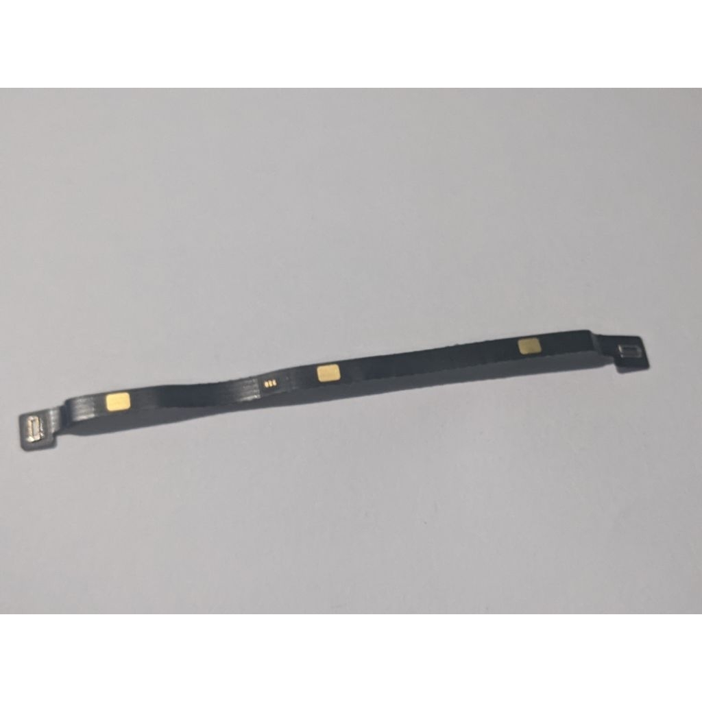 Flexible sinyal Sharp Aquos zero 2