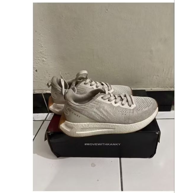 Kanky Story Honjo Beige Preloved  PL