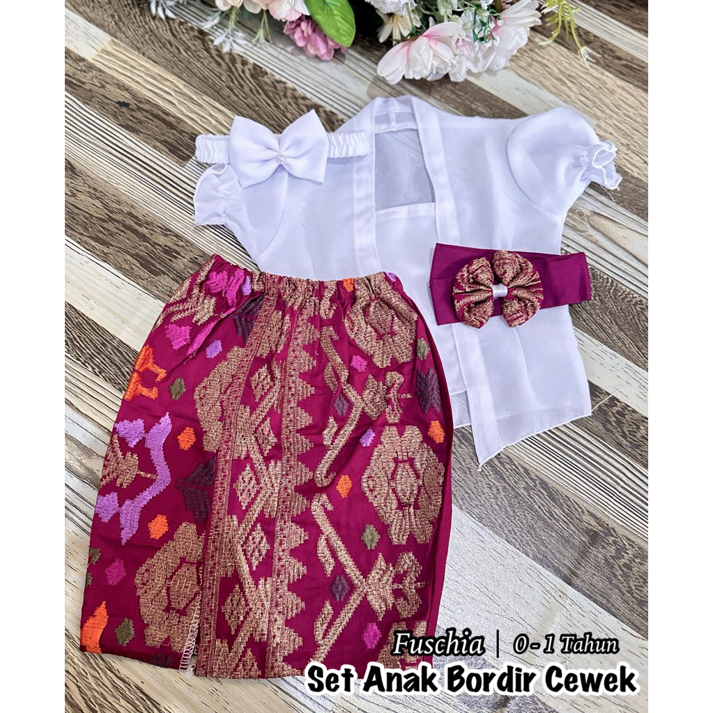 KEBAYA ANAK(MURAH)SATU SET LENGKAP/KEBAYA BORDIR SONGKET BALI UNTUK ANAK PEREMPUAN USIA 0-2tahun