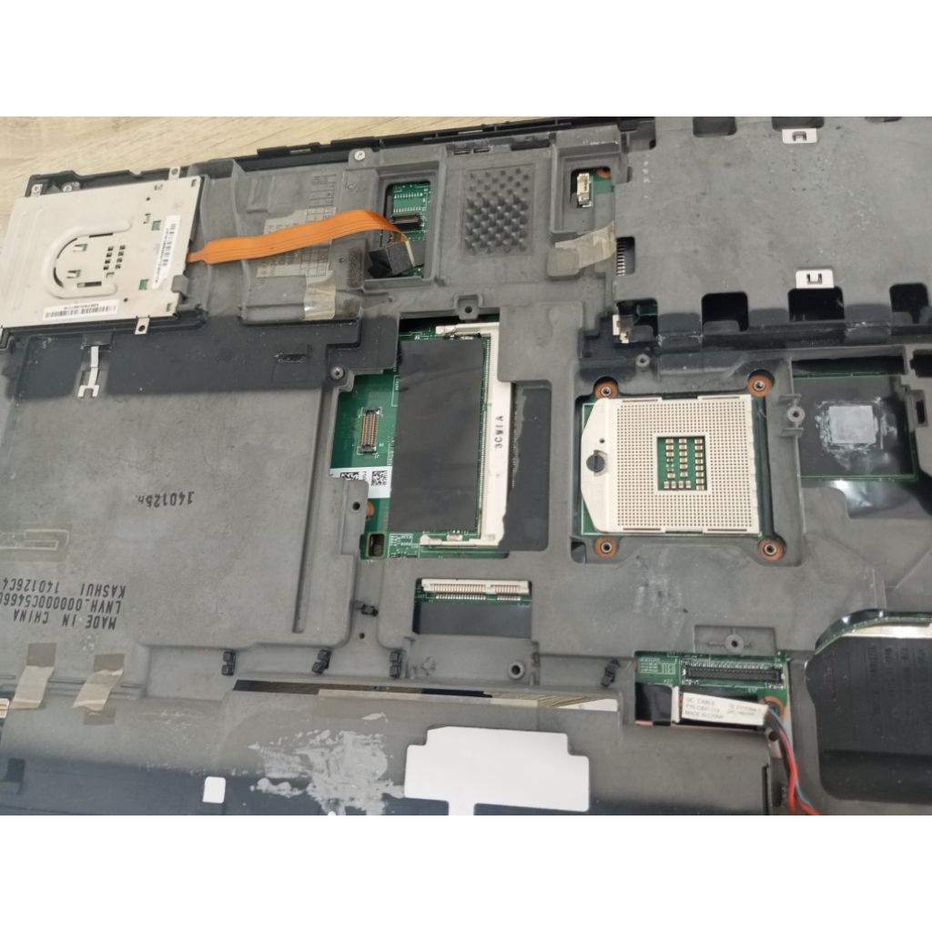 Motherboard/mainboard T430 Nvidia Matot Perawan buat bahan