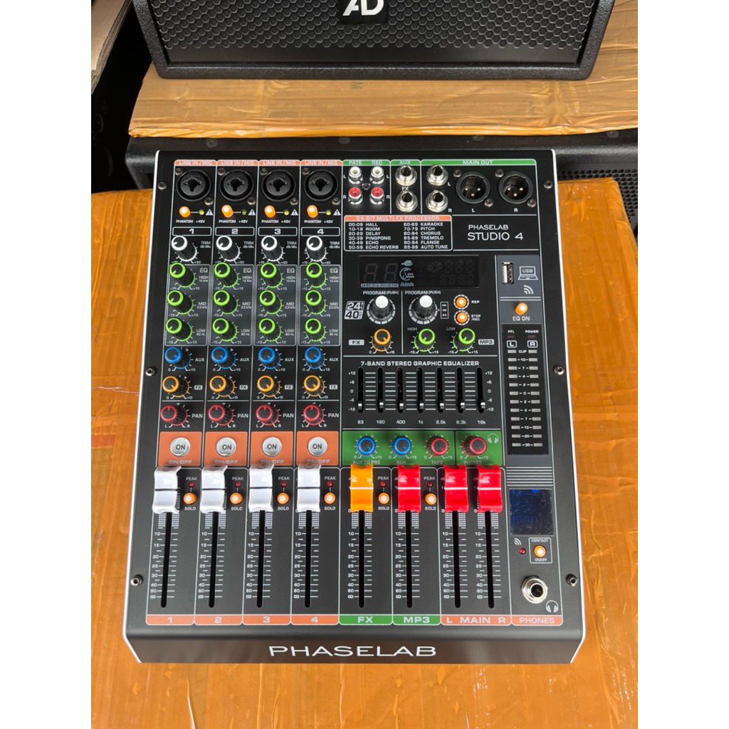 mixer Phaselab studio 4