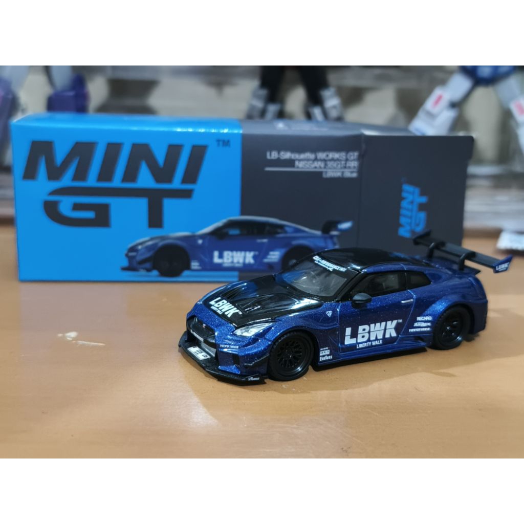 Mini GT R35 299
