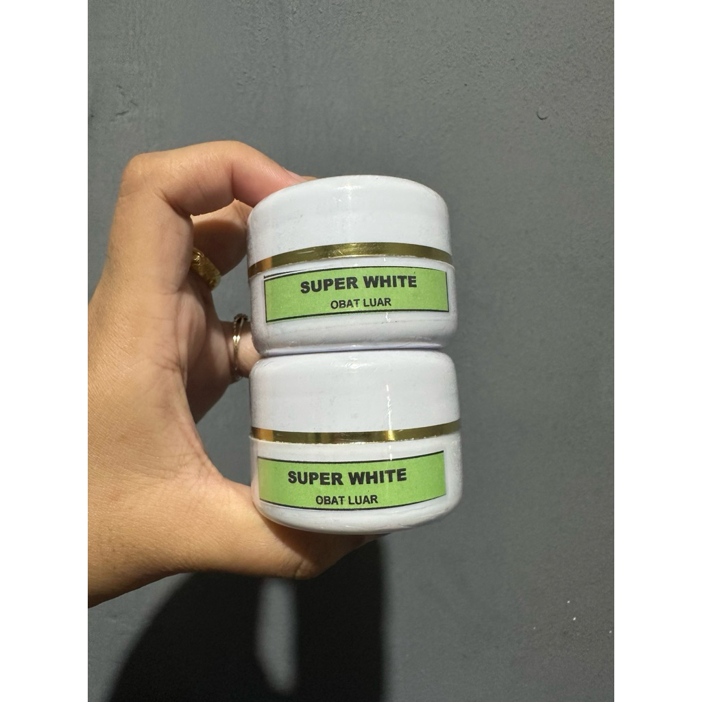 CREAM MALAM SUPER WHITE LABEL HIJAU ORIGINAL/CREAM MALAM SUPER WHITE
