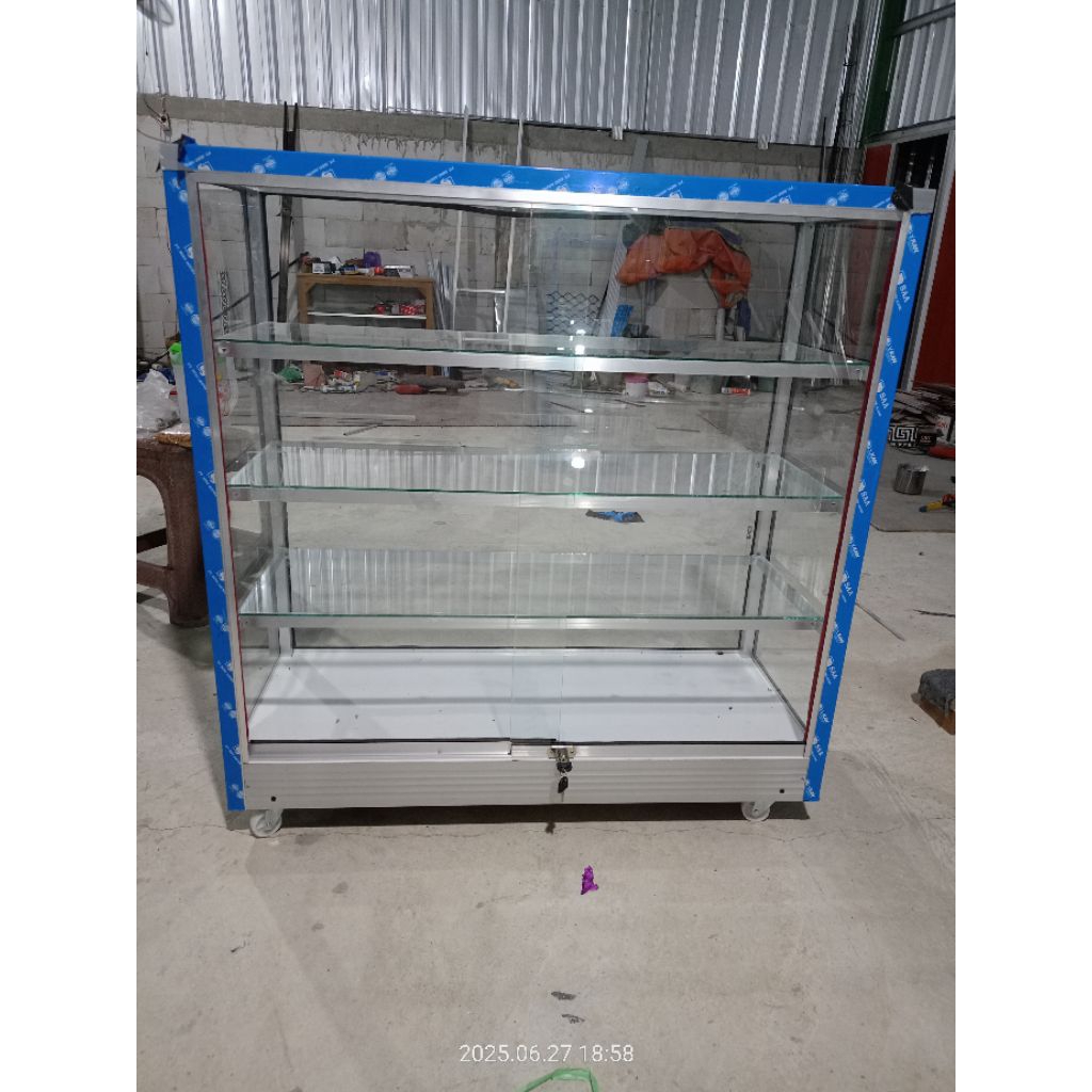 Etalase toko ukuran p 1mxl40xt1m