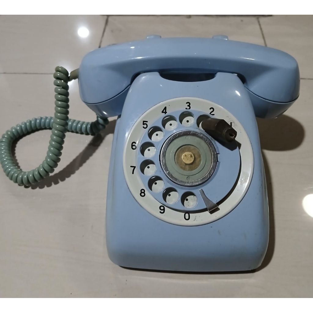 TELEPON PUTAR JADUL BIRU LANGIT