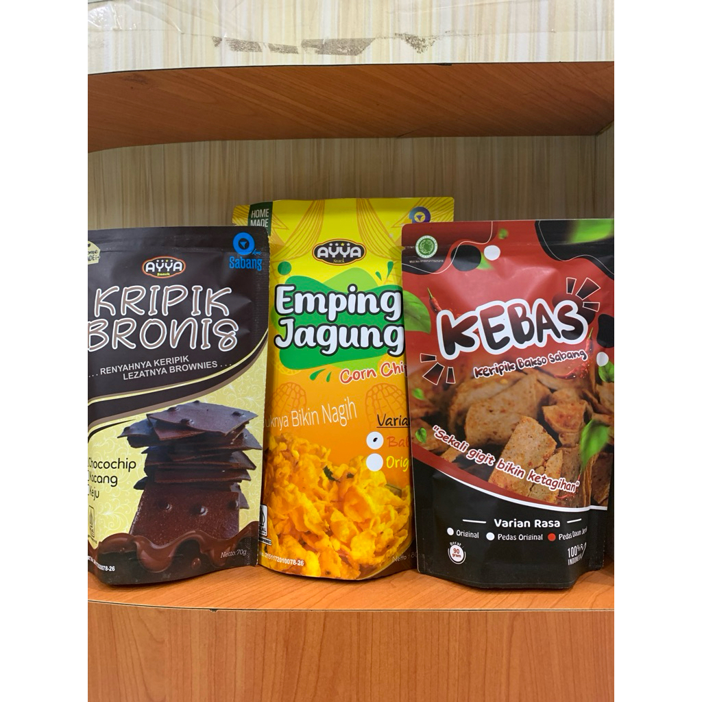 

keripik bronis .kebas basreng. emping jagung