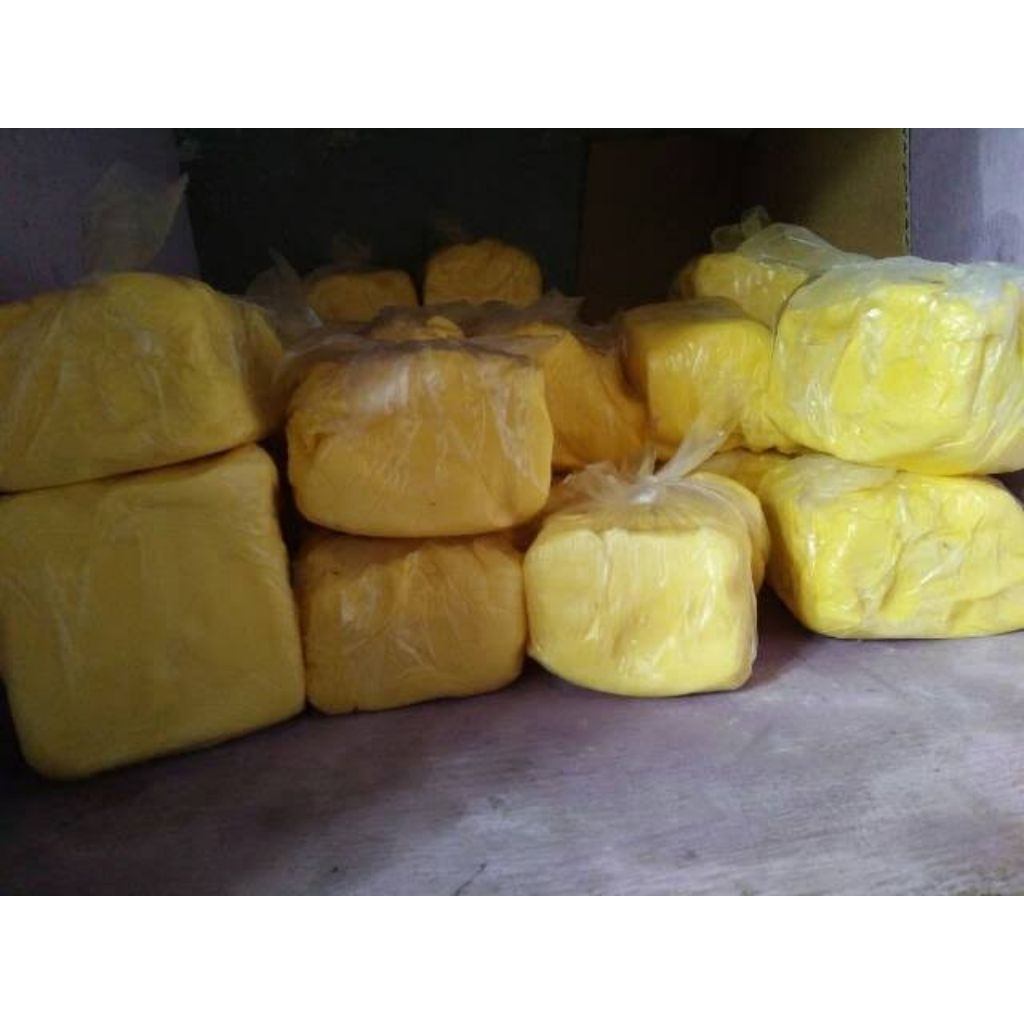 

MENTEGA KUNING MARGARIN AMANDA CURAH