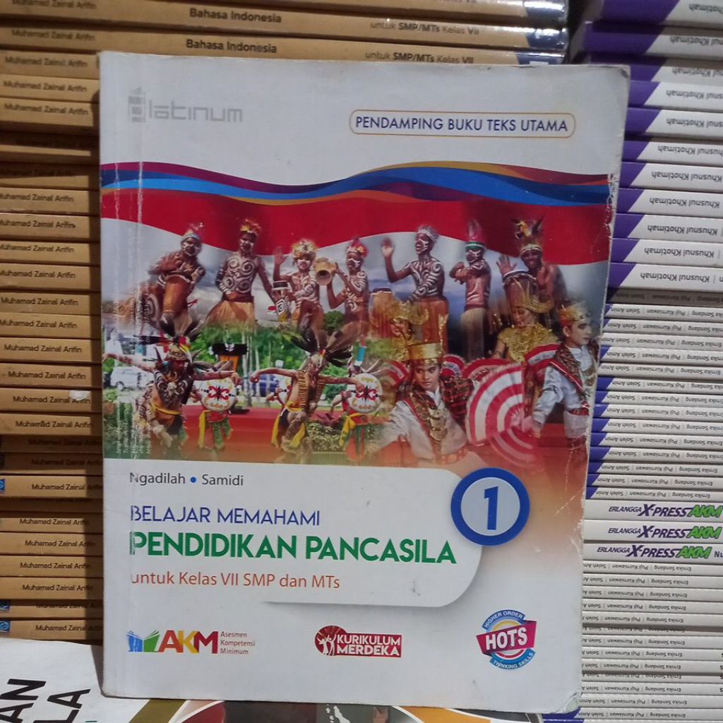 BELAJAR MEMAHAMI PENDIDIKAN PANCASILA UNTUK AMP KELAS VII K-MERDEKA PLATINUM/3SERANGKAI