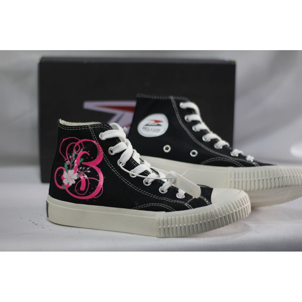 BELLUS WITH PINK FLOWERS || SNEAKERS UNISEX || BELLUS || SAUNG SNEAKERS ||