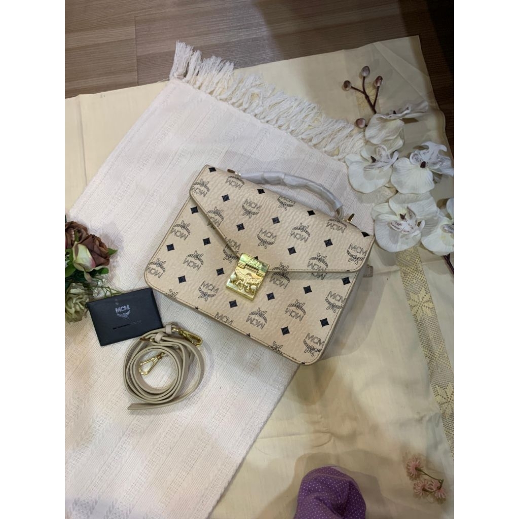 Tas Wanita | Tas Tangan MCM Millie Visetos Flap Crossbody Medium | Mirror