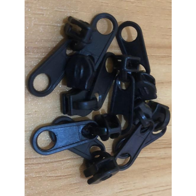 Kepala Resleting Plastik No.3 Isi 100 Pcs