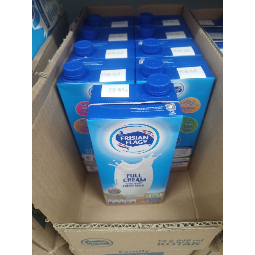 

SUSU UHT FRISIAN FLAG KEMASAN 946 ML