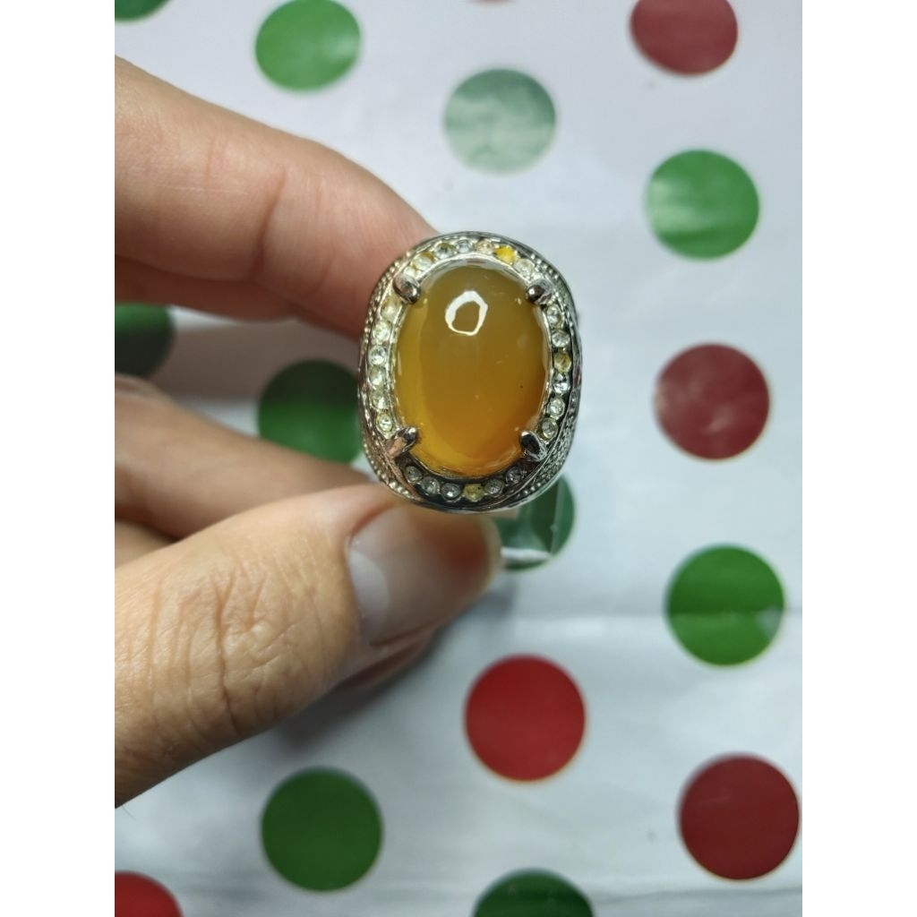 BATU AKIK CEMPAKA MADU