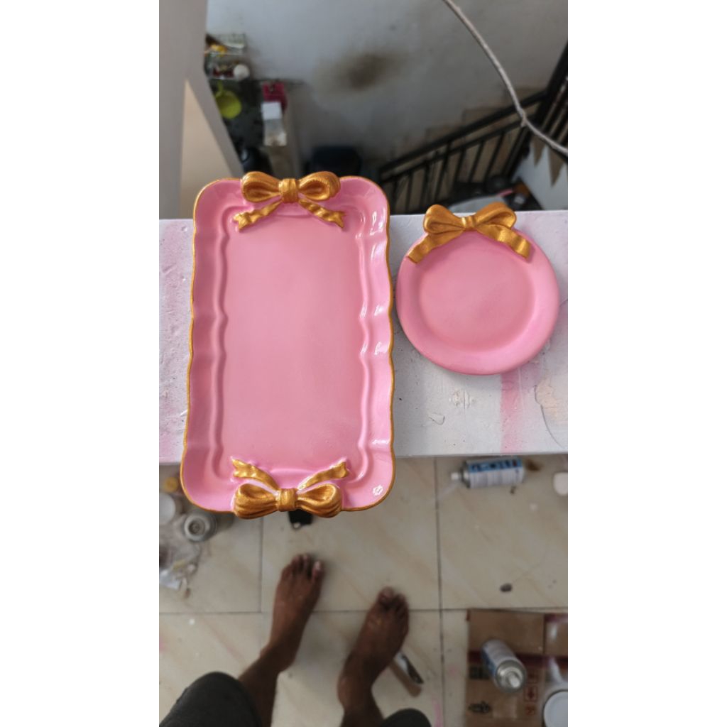 

tray pita gold pink perset bulat kecil besar