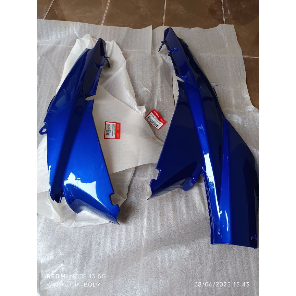 cover body belakang kiri kanan honda supra lama supra fit lama biru original ahm