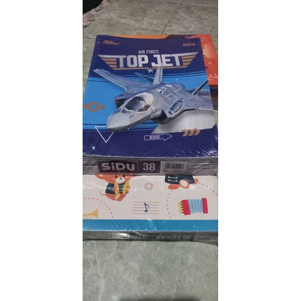 

Buku Tulis Sidu 38 Lembar & 58 Lembar isi 10 Buku