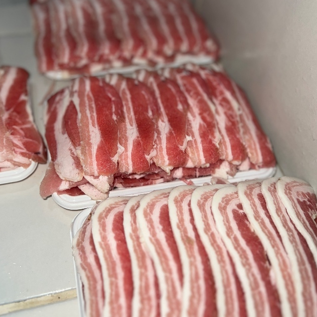 

slice pork belly / Import Pork Belly Korean BBQ Premium Samgyeopsal Cut 2mm 500gr