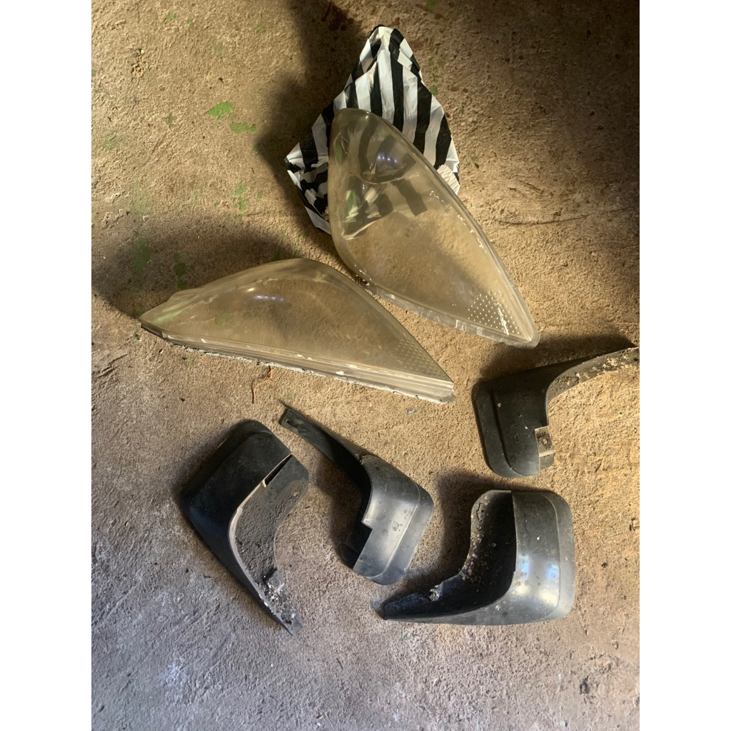 spakbor(slebor)&mika lampu innova 2010