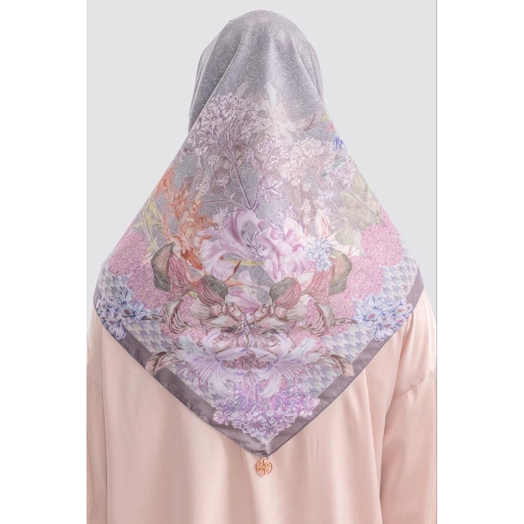 SALE Ria Miranda Samima Scarf- Grey Hijab Jilbab Segiempat Voal