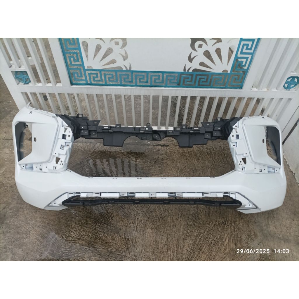 Bemper bumper depan Pajero Sport 2020 2021 2022 2023 2024 Original