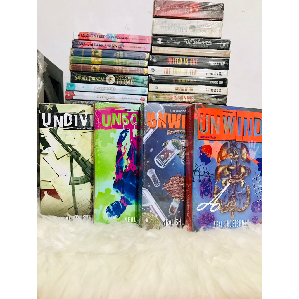 Unwind Series Unwholly Unsouled Undivided by Neal Shusterman Terjemahan 1 set