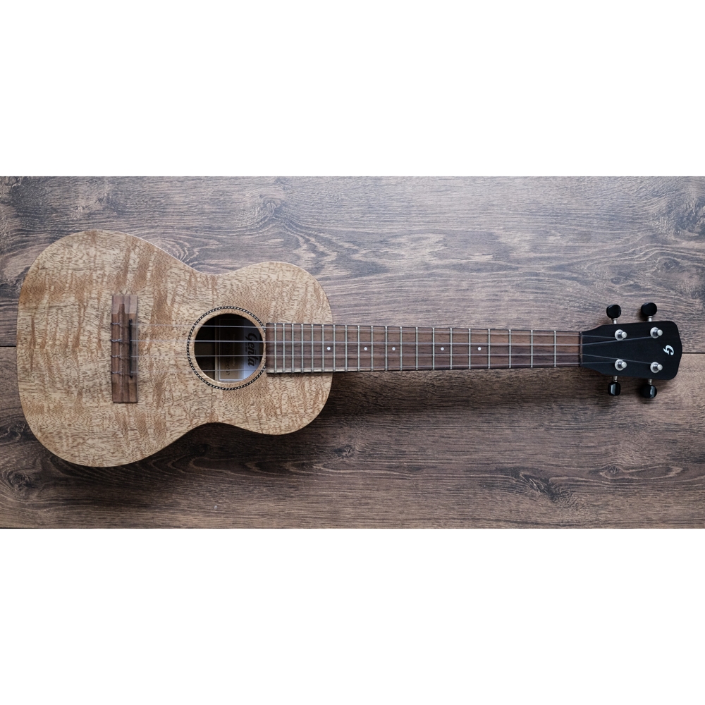 Ukulele Tenor GENTA UT-700Ukulele Tenor GENTA UT-700