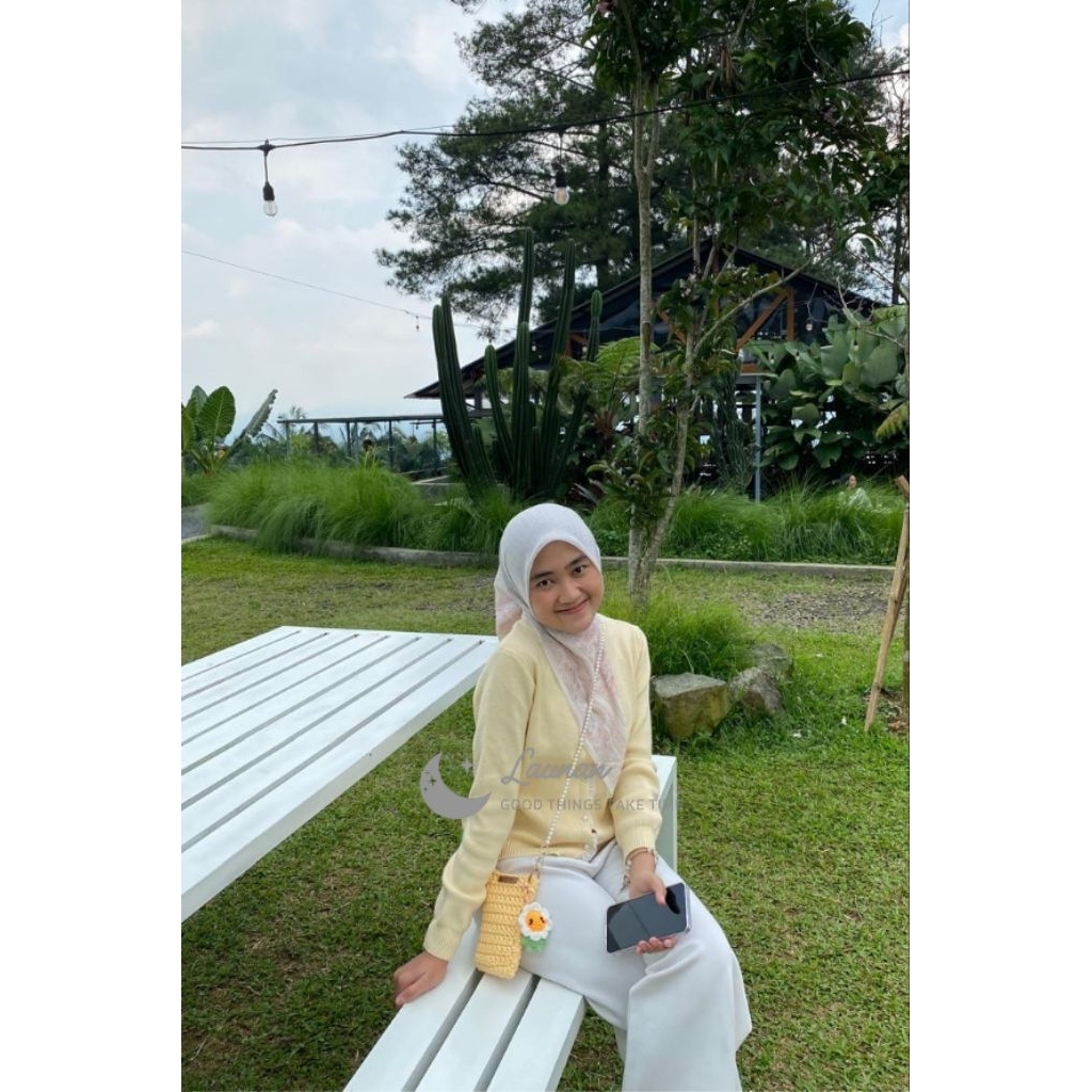 Phone Bag Daisy Rajut/Phone Bag Lucu/Tas HP Rajut