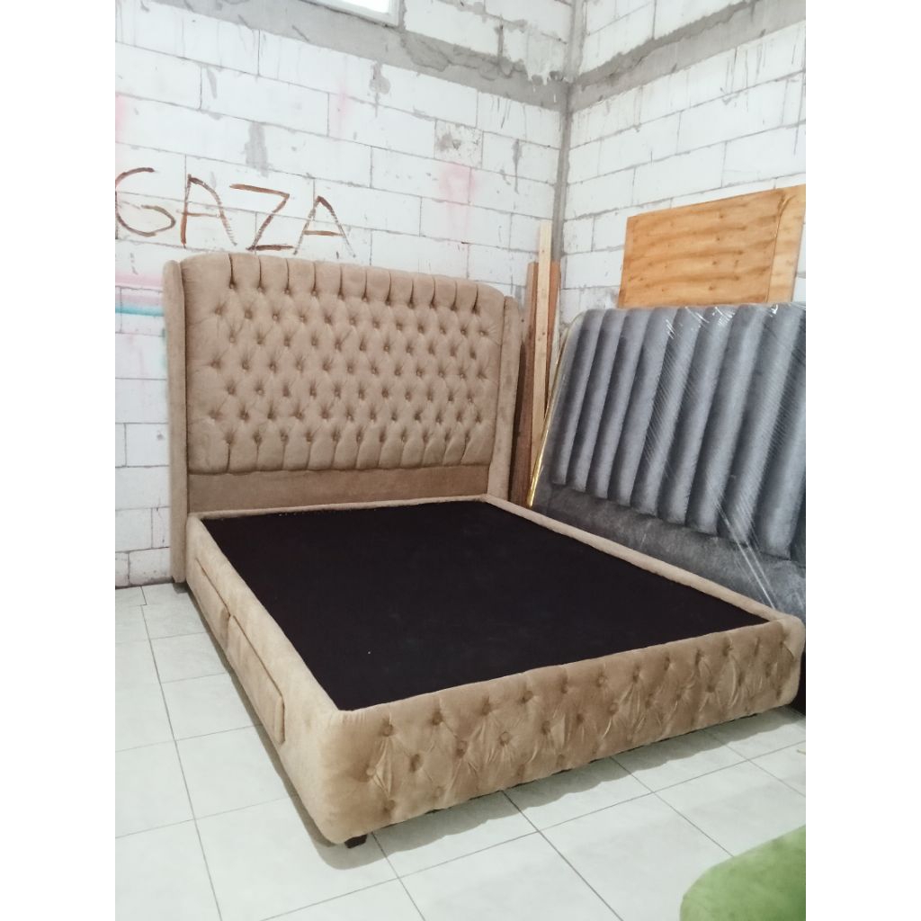 dipan kancing minimalis UK 160x200 180x200 200x200