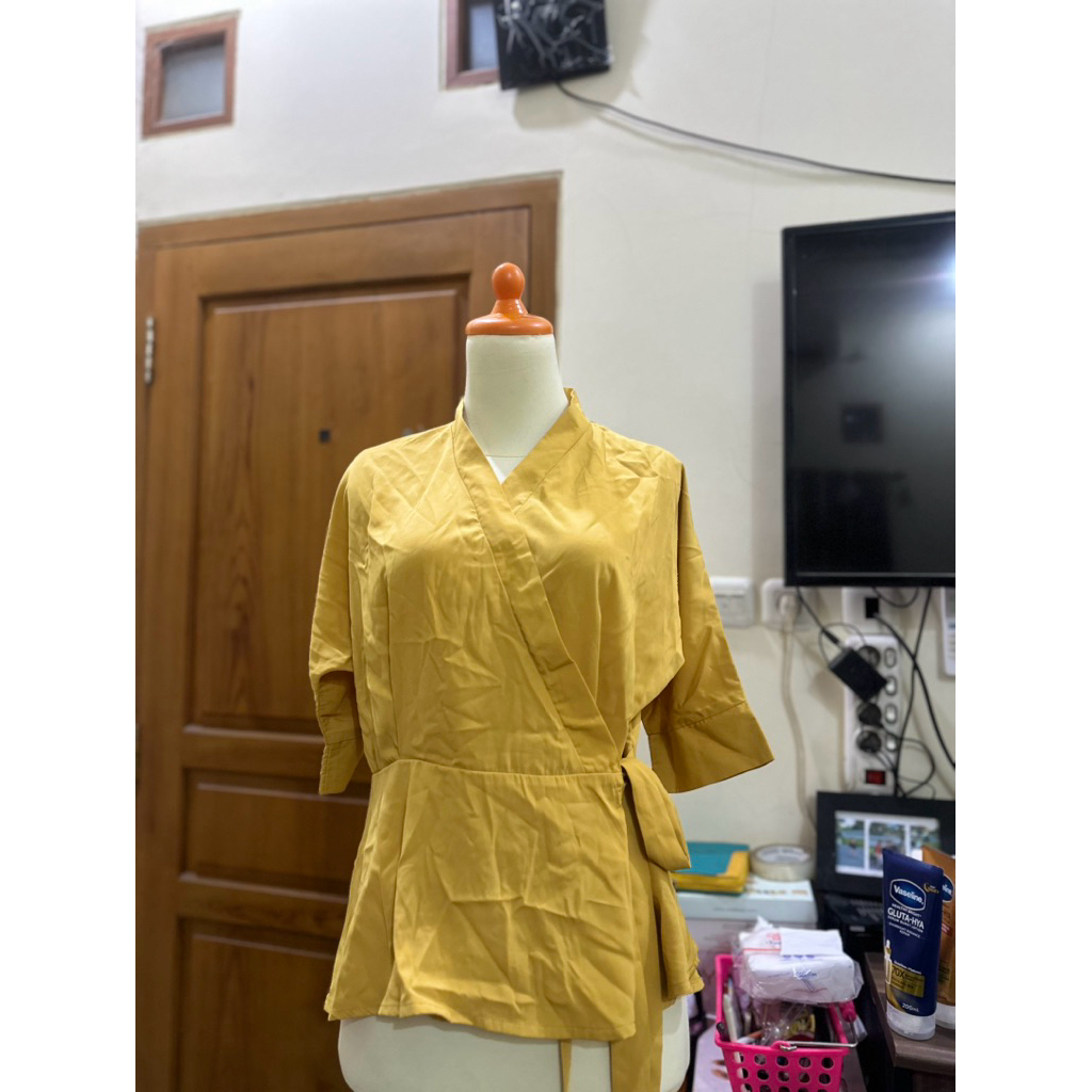 Atasan ADA fashion preloved