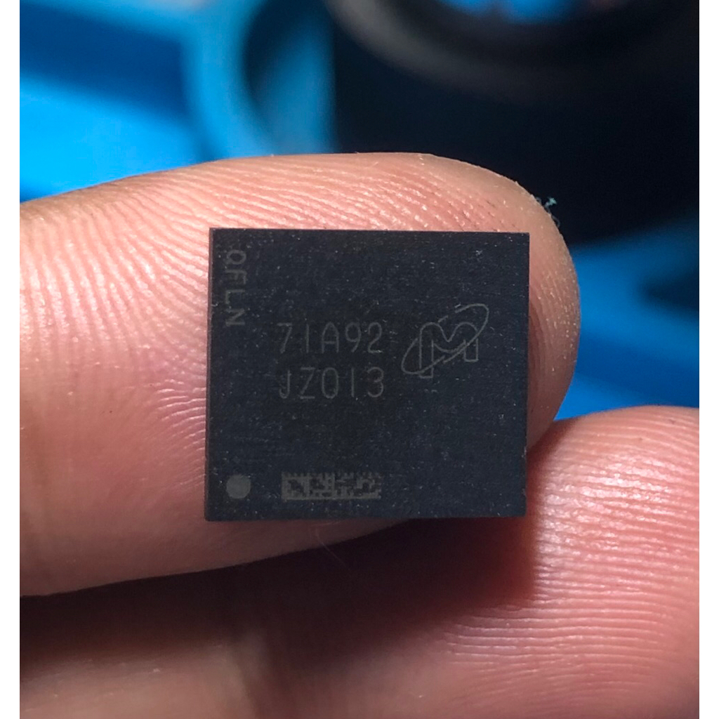 IC EMMC MICRON JZ013 RAM 3/32GB