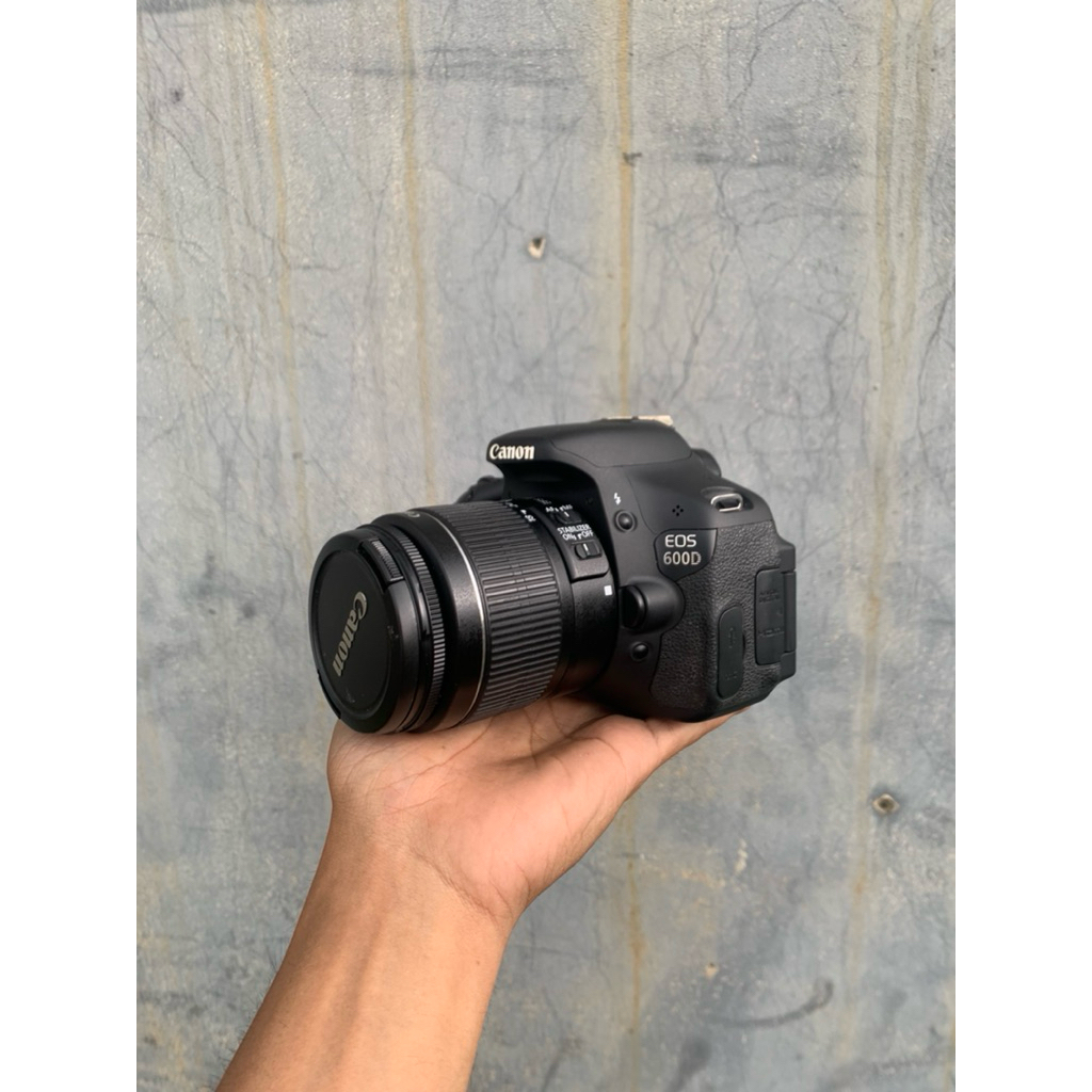 Canon 600D Like New No Minus